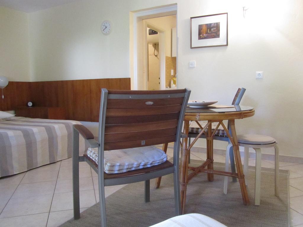 Apartment Petrovic Korcula Town Exterior photo