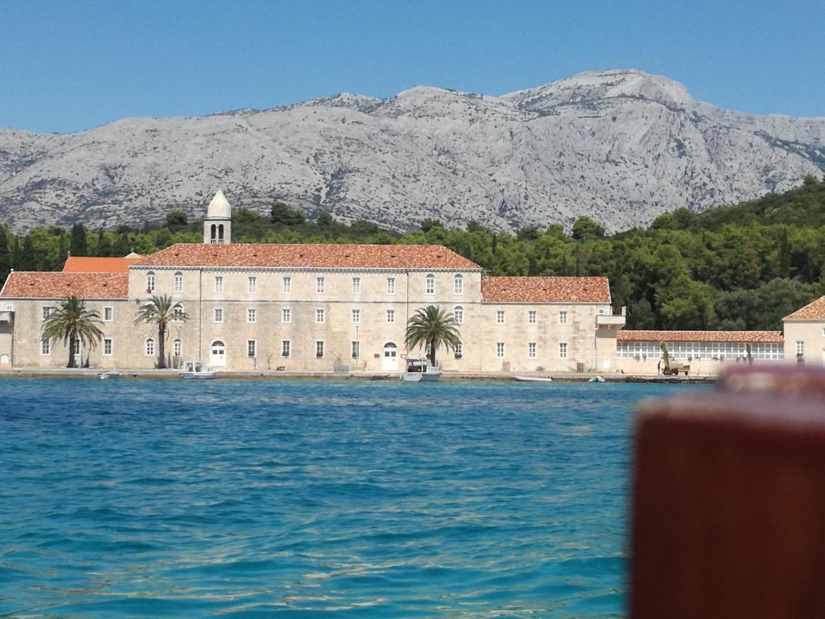 Apartment Petrovic Korcula Town Exterior photo